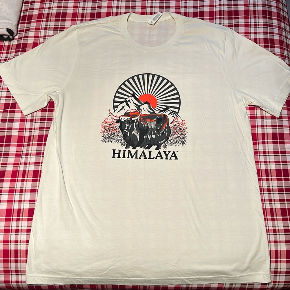 XL White Himalaya T-shirt